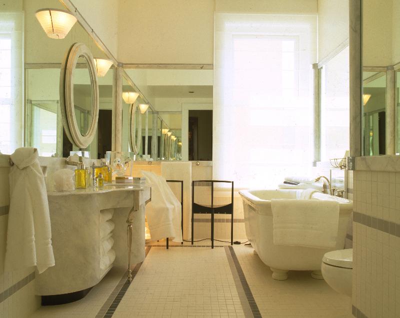 Classic Black & White Baths. by Jerry Jacobs Design.