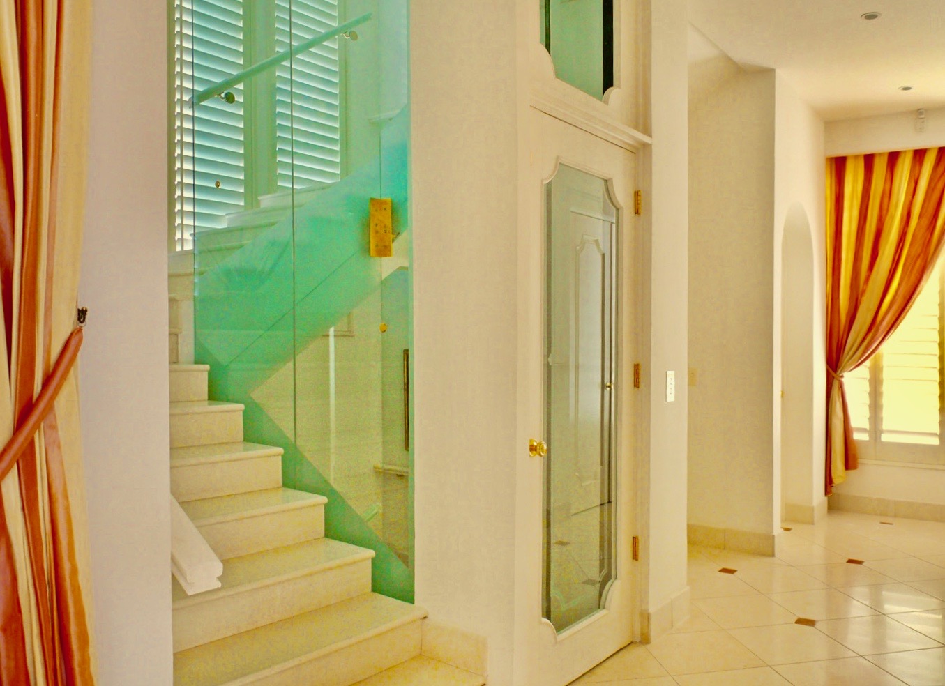 Residential high-end Window Treatments