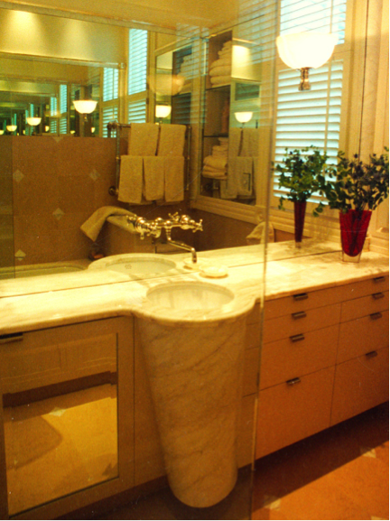 Penthouse apartment Interior Design Pacific Height San Francisco by Jerry Jacobs Design©. Main bathroom, wall to wall mirrored center vanity, wall mounted faucet.