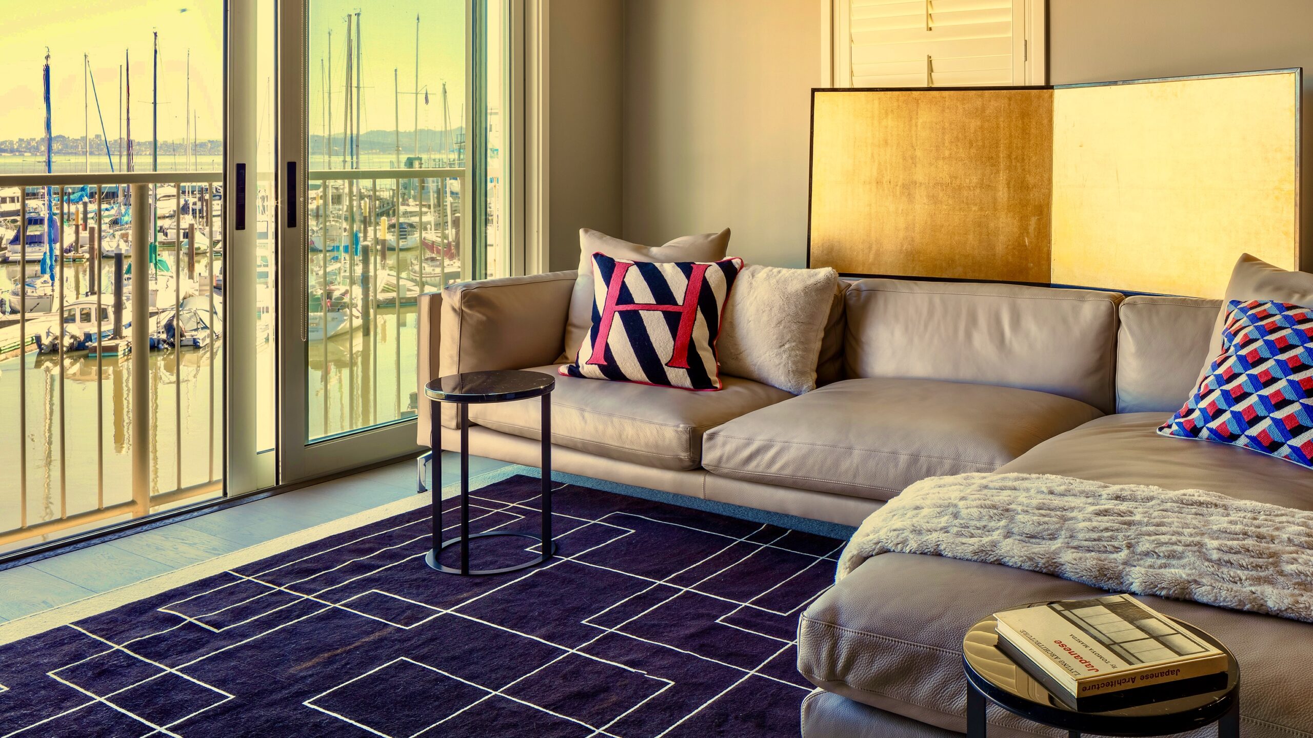 Contemporary apartment Design. Belvedere-Tiburon waterfront Apartment
