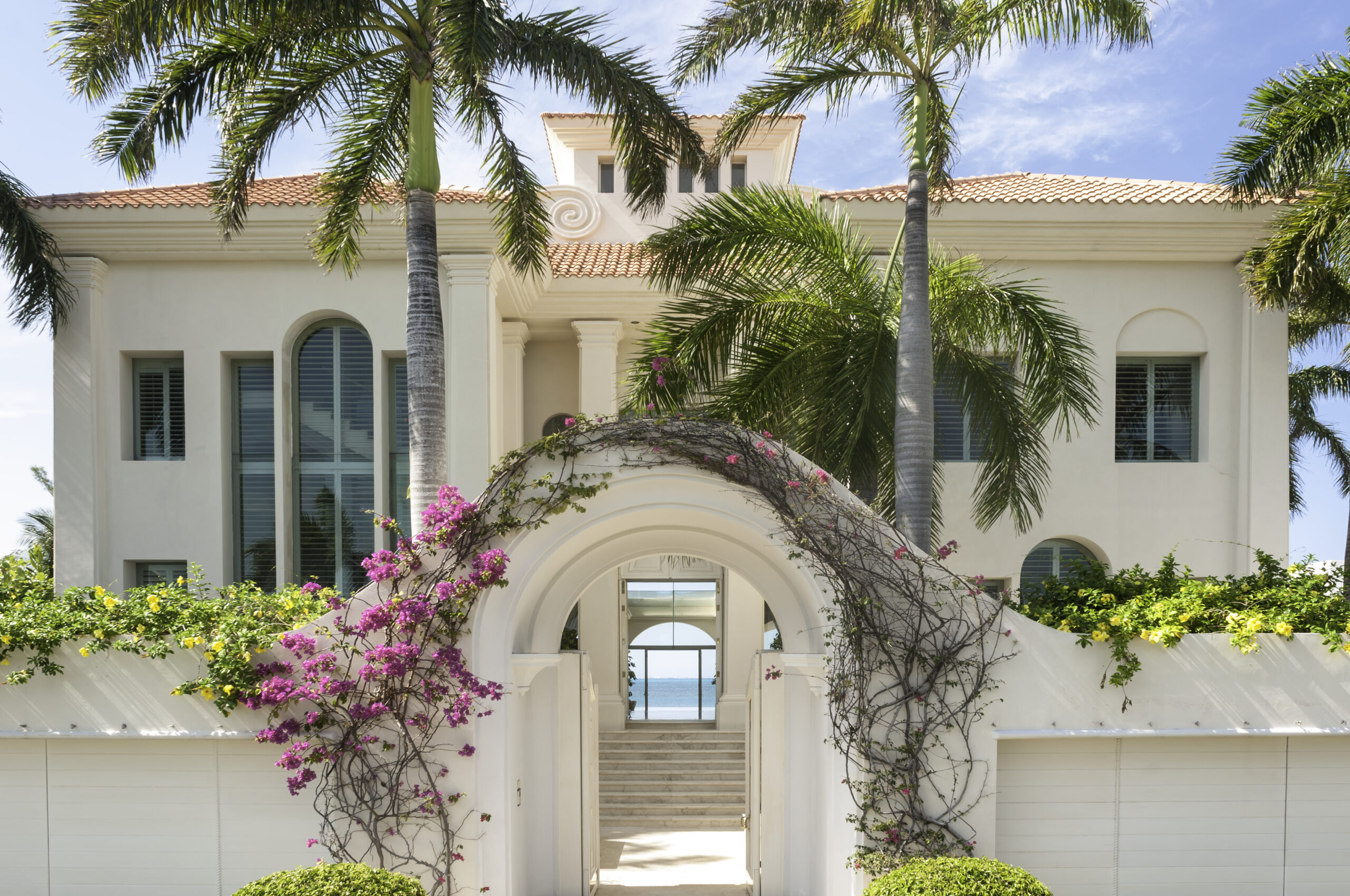 Waterfront Villa Design. Jerry Jacobs Design. Cancun Villa on the Beach. Entrance.